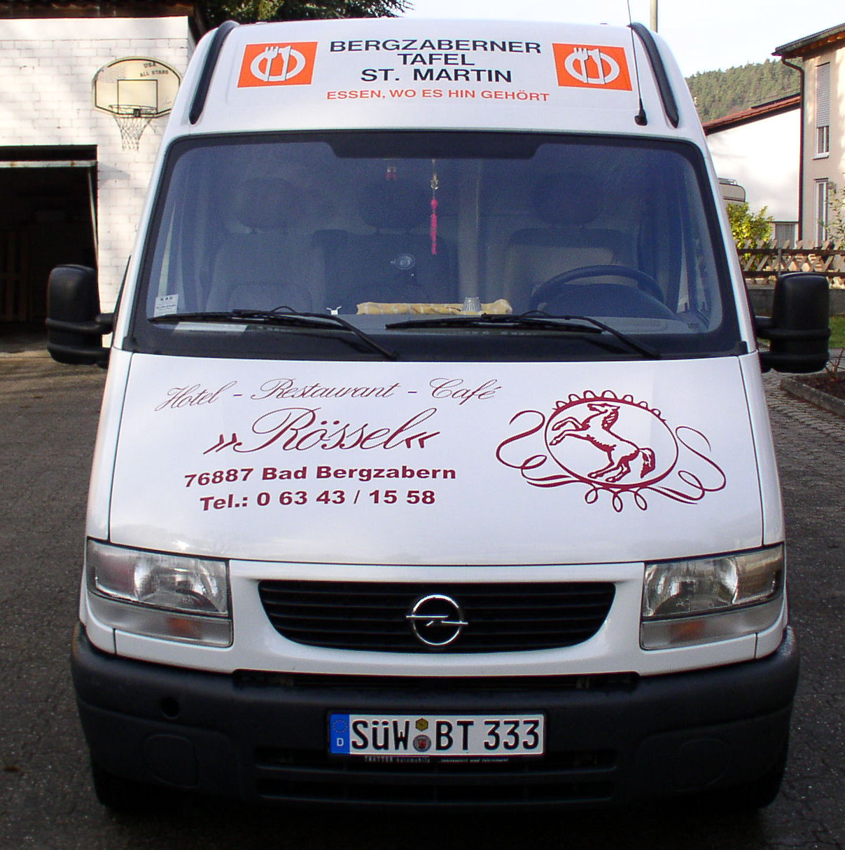 Tafel Bus vorne